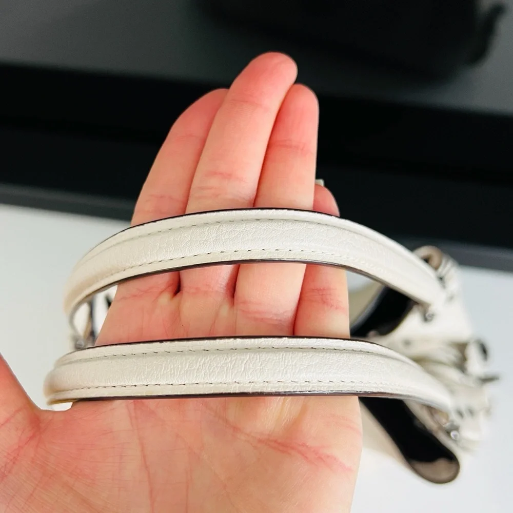 Coach Edie Shoulder Bag 31 With Star Rivets - Picture 10 of 16